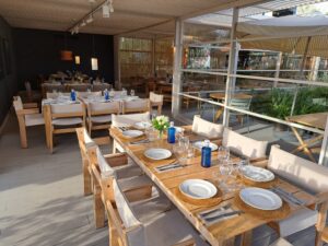 Cenas de grupos en Barcelona para tu empresa. espacio privados