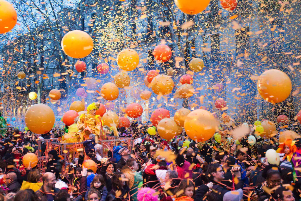 What to do in Barcelona in February: Carnival 2024, Festivals and Calçotadas!