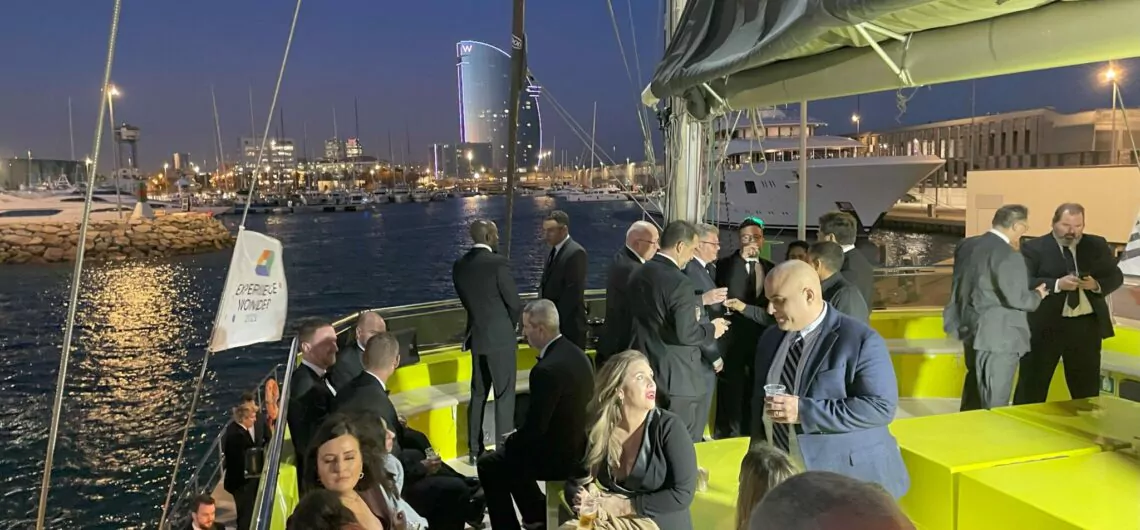 Tours privados en barco para empresas en Barcelona