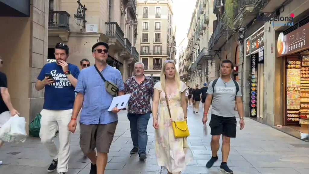 CSR Barcelona Hunt CSR Barcelona Hunt: team building activity